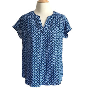 Banana REPUBLIC Size XS Blue and White Geometric Pattern Cap Sleeve Top